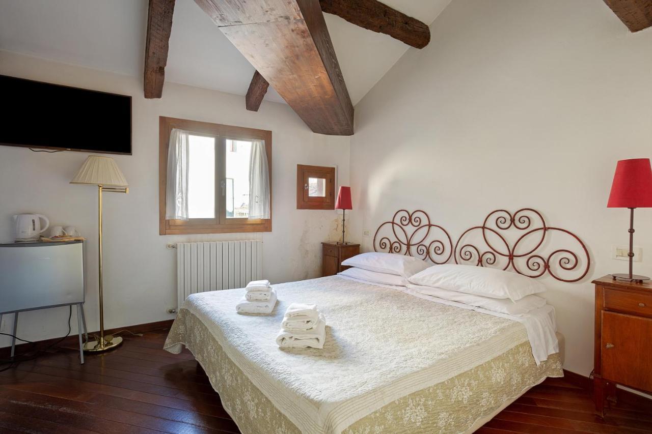 Rialto Canal View Apartment 베니스 외부 사진